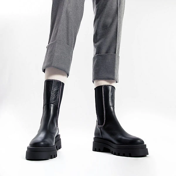 J&F Small Chain Chelsea Boots 4 J&F Small Chain Chelsea Boots – Bild 2